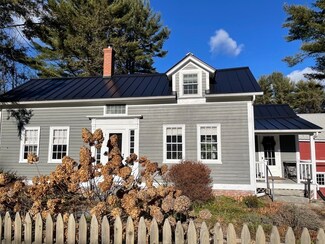 136 Amherst Rd, Pelham, MA 01002