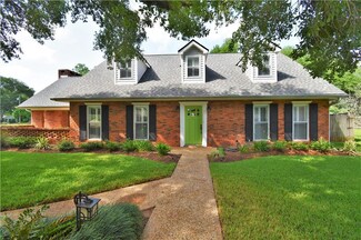 716 Ridgewood Blvd, Alexandria, LA 71303