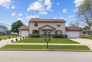 1007 E Elm Dr, Little Chute, WI 54140