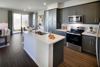 PLAN TWO, Upland, CA 91786