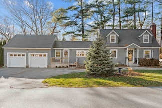 47 Causeway St, Seabrook, NH 03874