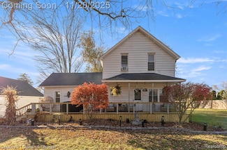 24436 Mount Olive Dr, Flat Rock, MI 48134