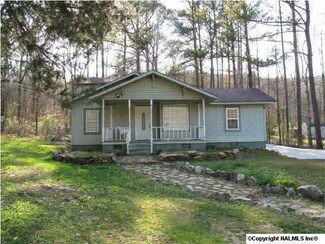 1229 Dug Hill Rd, Brownsboro, AL 35741