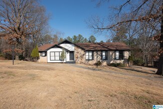 2125 7th St NW, Center Point, AL 35215