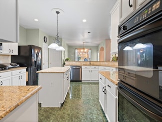 2105 Indian Trail, Rowlett, TX 75088