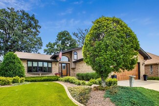 8011 Fawn Trail, Justice, IL 60458