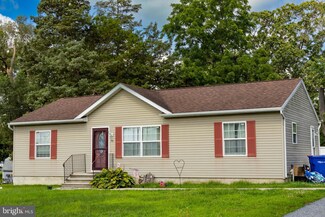 20 N Pearl St, Millville, NJ 08332