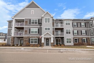 3167 Blairview Pkwy SE Unit 204, Kentwood, MI 49512