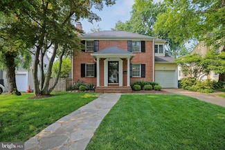 5613 Glenwood Rd, Bethesda, MD 20817