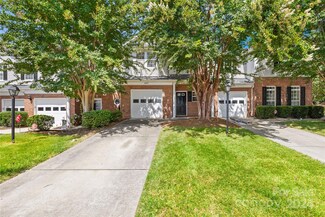 4622 Kingsland Ct, Charlotte, NC 28269