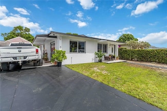 231 E 41st St, Hialeah, FL 33013