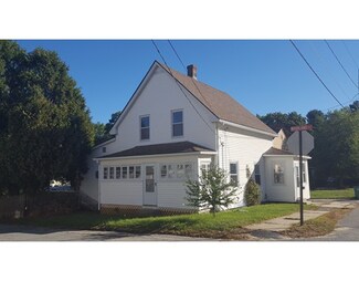 29 Delisle St, Fitchburg, MA 01420