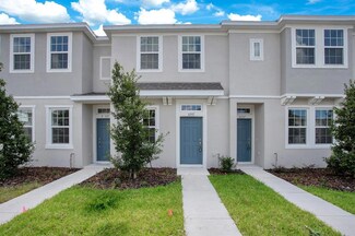 6261 Fairmont Ln, Palmetto, FL 34221