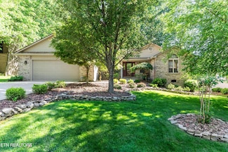 109 Markham Ln, Crossville, TN 38558