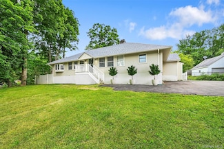 96 Galloway Rd, Warwick, NY 10990