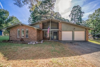 5002 Stevens St, Lone Star, TX 75668