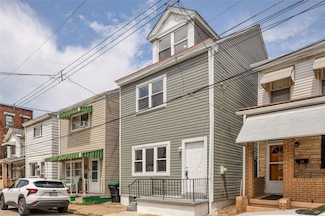 16 4th St, Aspinwall, PA 15215