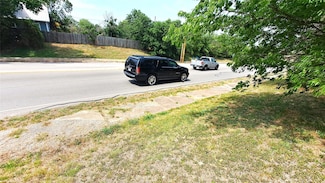 318 Burkett St, Taylor, TX 76574