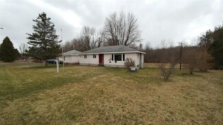 983 Johnson Rd, Palmyra, NY 14522