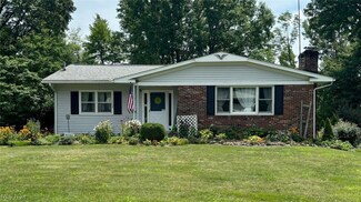 1152 Murray Ave, Ravenna, OH 44266