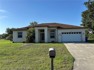 6200 Pebble Ln, Sebring, FL 33876
