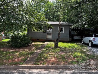 406 North St, Morganton, NC 28655