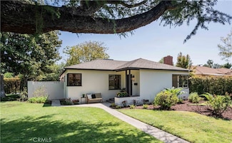 5450 Morella Ave, Valley Village, CA 91607