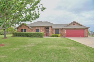860 Overland Dr, McKinney, TX 75069