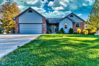 1211 Teri Ln, Sedgwick, KS 67135