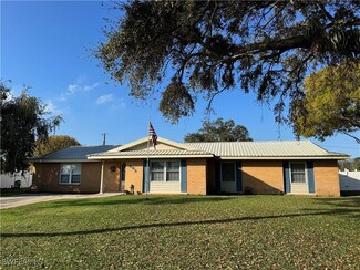 805 Ponce de Leon Ave, Clewiston, FL 33440