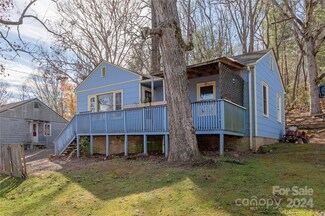 109 N Fork Rd, Black Mountain, NC 28711