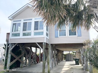310 E Bogue Blvd, Atlantic Beach, NC 28512