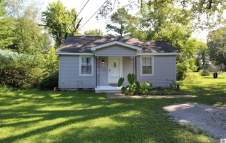 726 N 36th St, Paducah, KY 42001