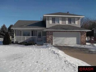 718 Linda Cir, Eagle Lake, MN 56024