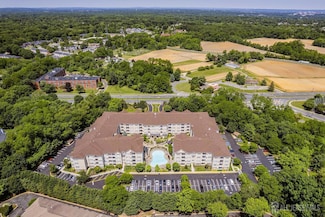 540 Cranbury Rd Unit 105, East Brunswick, NJ 08816