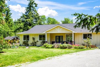 1327 196th Ave NW, Lakebay, WA 98349