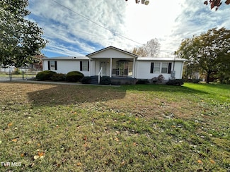 112 Crook St, Hampton, TN 37658