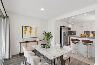 6273 Caminito Juanico, San Diego, CA 92111