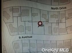 11 Center Dr, Whitestone, NY 11357
