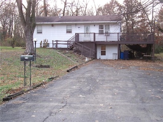 716 Franklin St, Sweet Springs, MO 65351