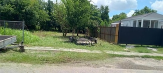 2409 Flood St, New Orleans, LA 70117