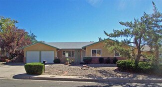 11820 Palo Duro Ave NE, Albuquerque, NM 87111