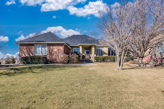 1401 N Sandpiper St, Wichita, KS 67230