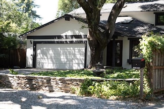 3523 Oak Dr, Menlo Park, CA 94025