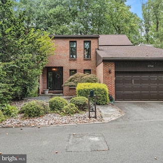 3704 Oak Hill Way, Fairfax, VA 22030