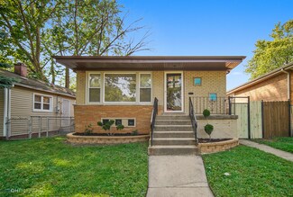 14008 S Saginaw Ave, Burnham, IL 60633