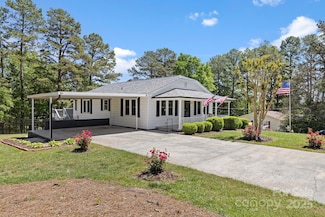 8044 Eagle St, Mount Pleasant, NC 28124