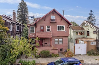 2732 Parker St, Berkeley, CA 94704
