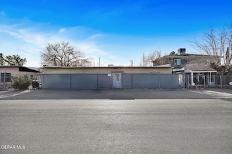 318 NW Austin St, Fabens, TX 79838