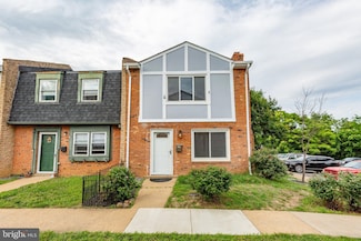 231 Ivanhoe Ct, Fredericksburg, VA 22401